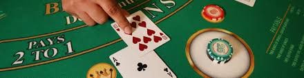 Pengguna menikmati fitur live betting dengan streaming pertandingan